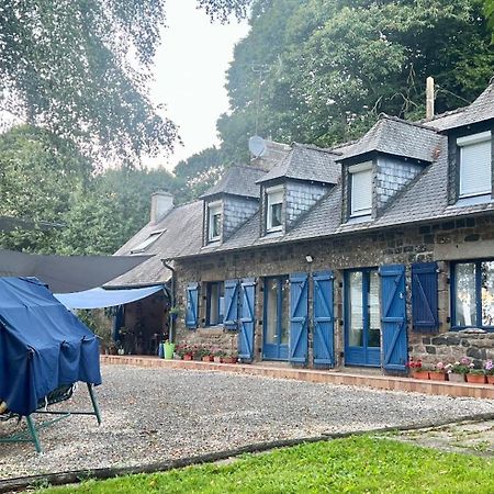 Double & Family Rooms In Tranquility In Blue Saint-Mars-sur-la-Futaie Exterior foto