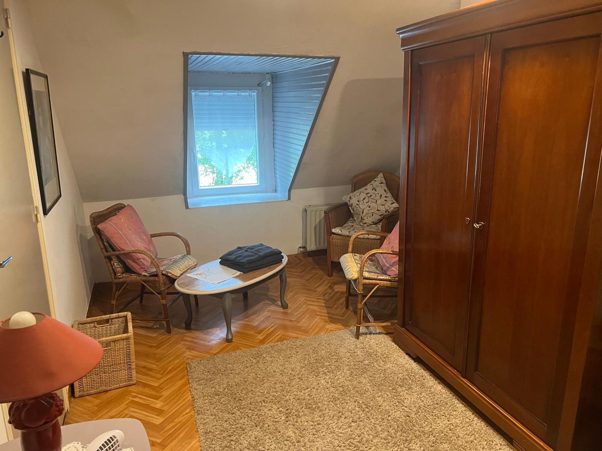 Double & Family Rooms In Tranquility In Blue Saint-Mars-sur-la-Futaie Exterior foto
